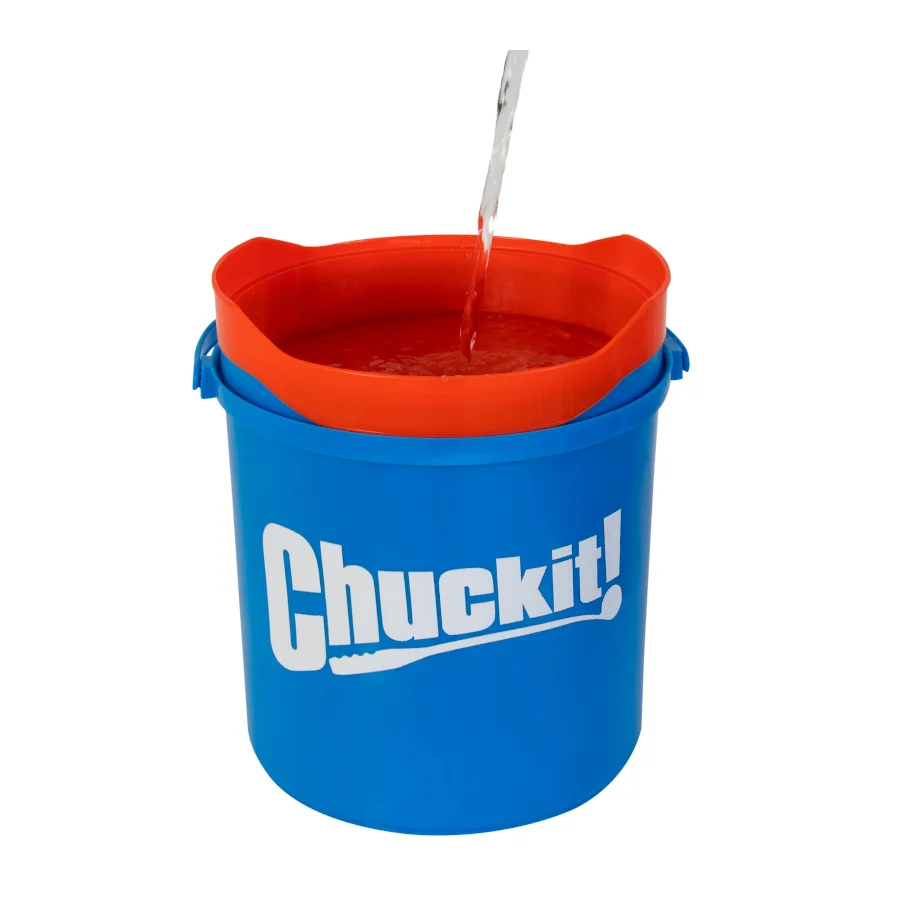Chuckit! Cubo con Pelotas Ultra para perros - Image 2