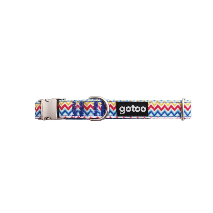 Gotoo Collar estampado rayas zig
