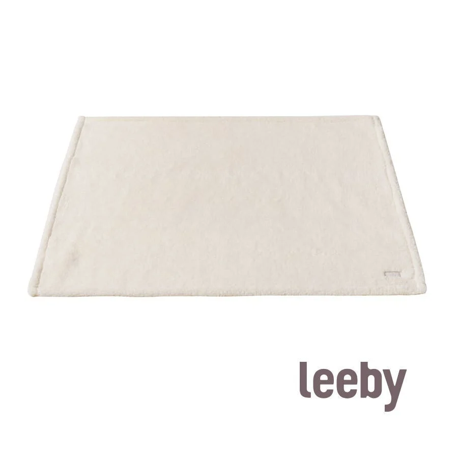 Leeby Manta Suave de Pelo Blanco para gatitos - Image 2